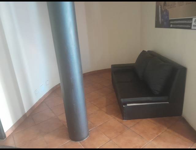 386M² SHOWROOM TO LET IN ALBERTON NORTH